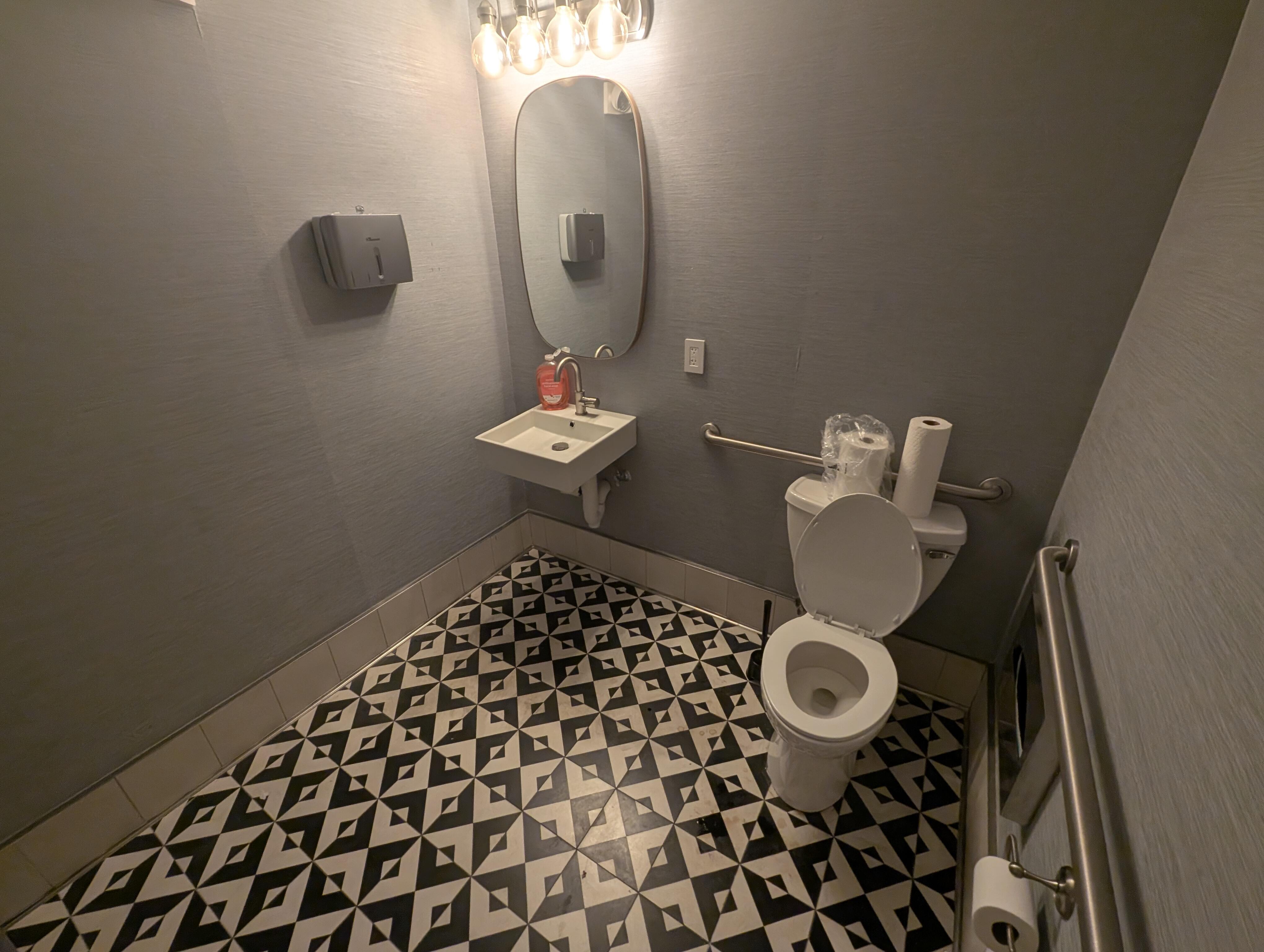 Andon Market bathroom